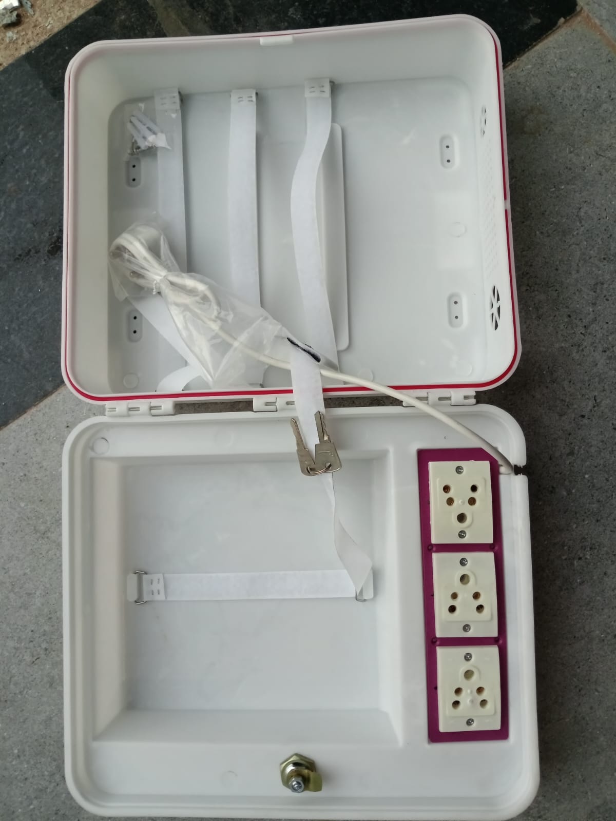 Plastic 2U Rack - Image 2